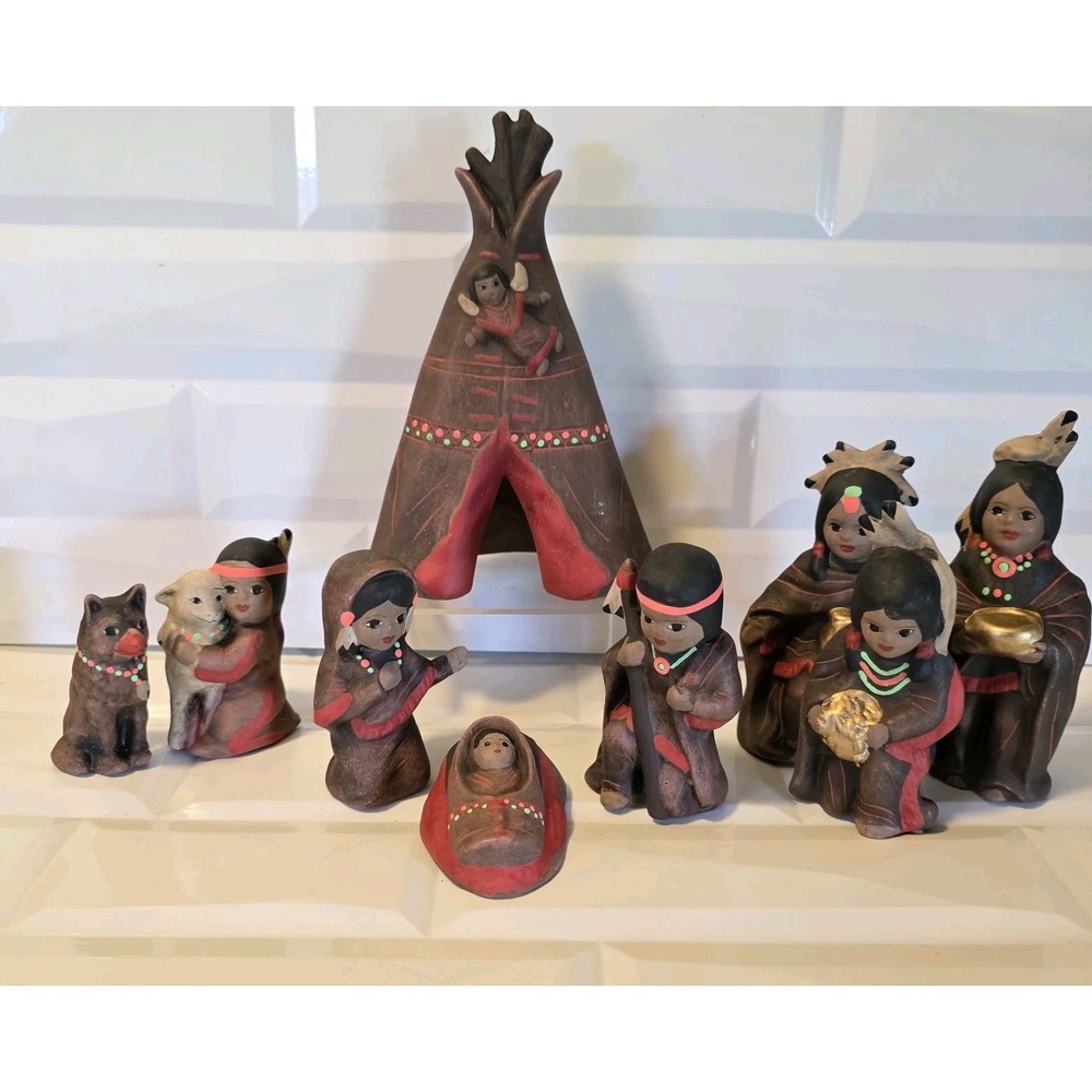 Native American Style Nativity Set 9 Pc Hand Painted HTF Glows